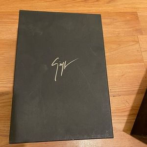 Giuseppe Zanotti pumps size 7 1/2